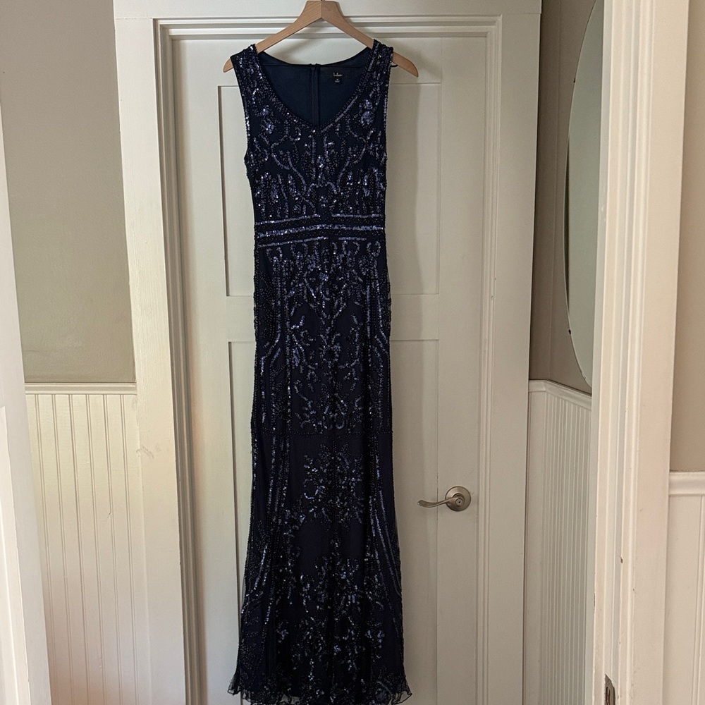 Elegant Navy Blue Evening Gown